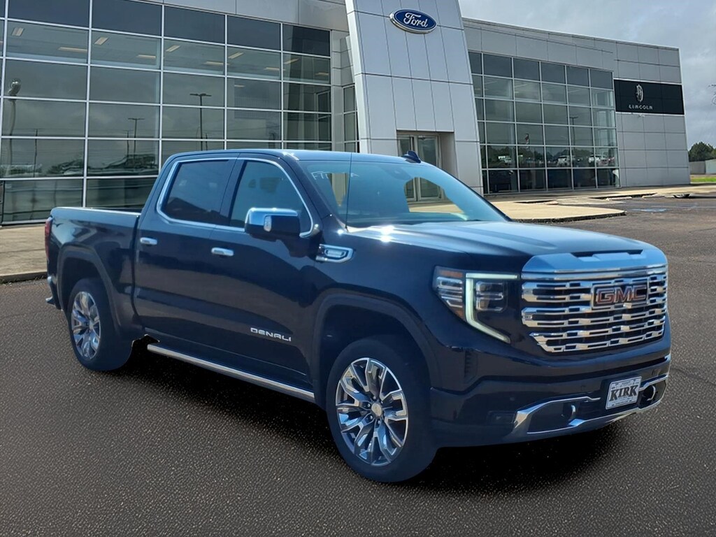 Used 2025 GMC Sierra Denali Crew Cab
