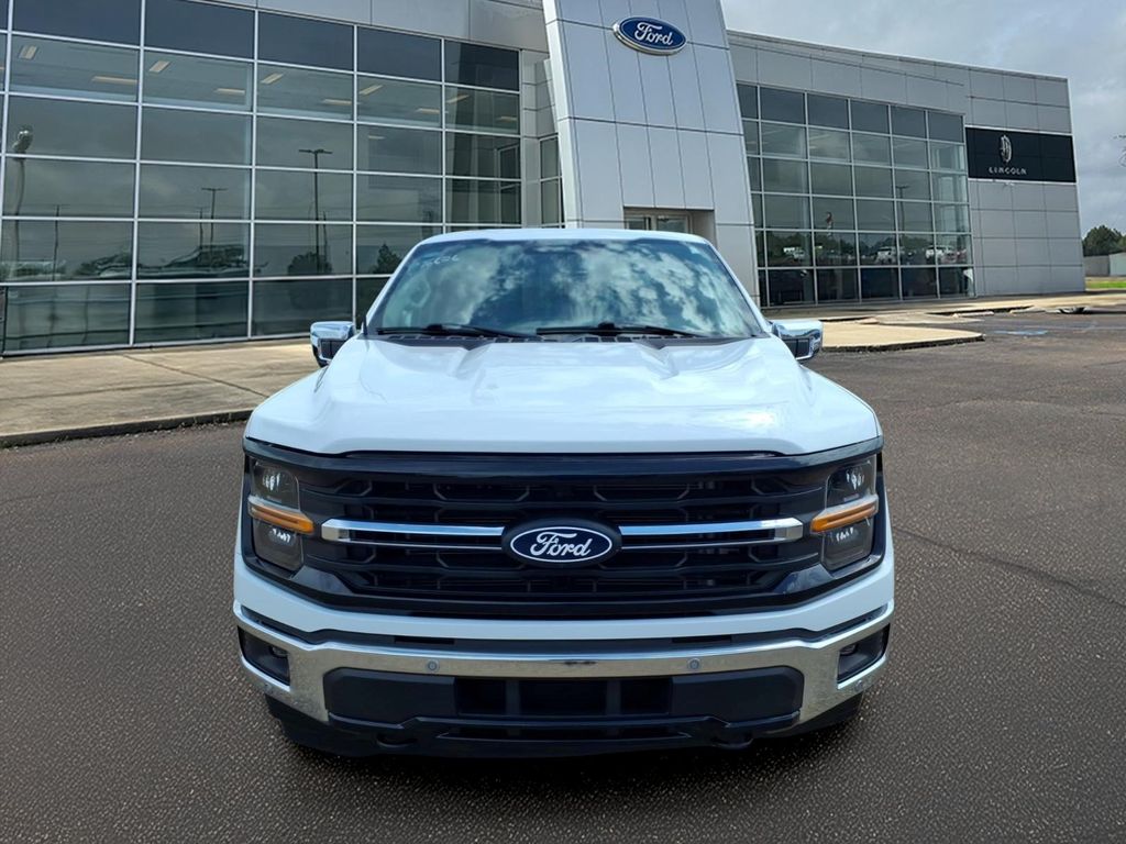 2025 Ford F-150 XLT - Photo 8