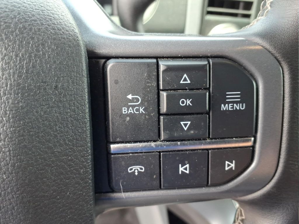 2025 Ford F-150 XLT - Photo 19