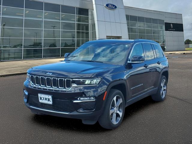 Certified 2022 Jeep Grand Cherokee Base SUV
