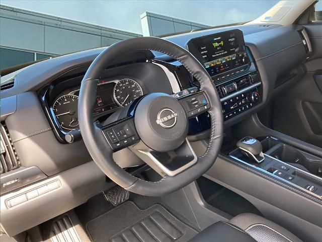 2022 Nissan Pathfinder SL - Photo 9