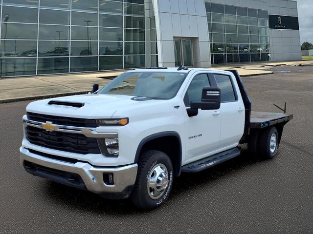 Used 2024 Chevrolet Silverado 3500HD Chassis LT Crew Cab/Chassis