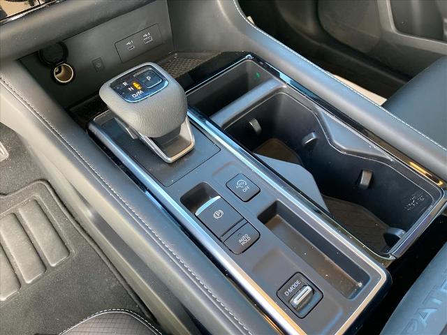 2022 Nissan Pathfinder SL - Photo 16