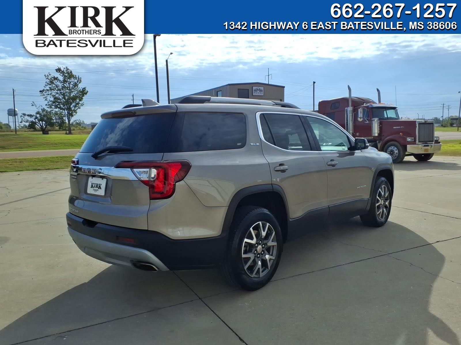 Used 2022 GMC Acadia SLE SUV