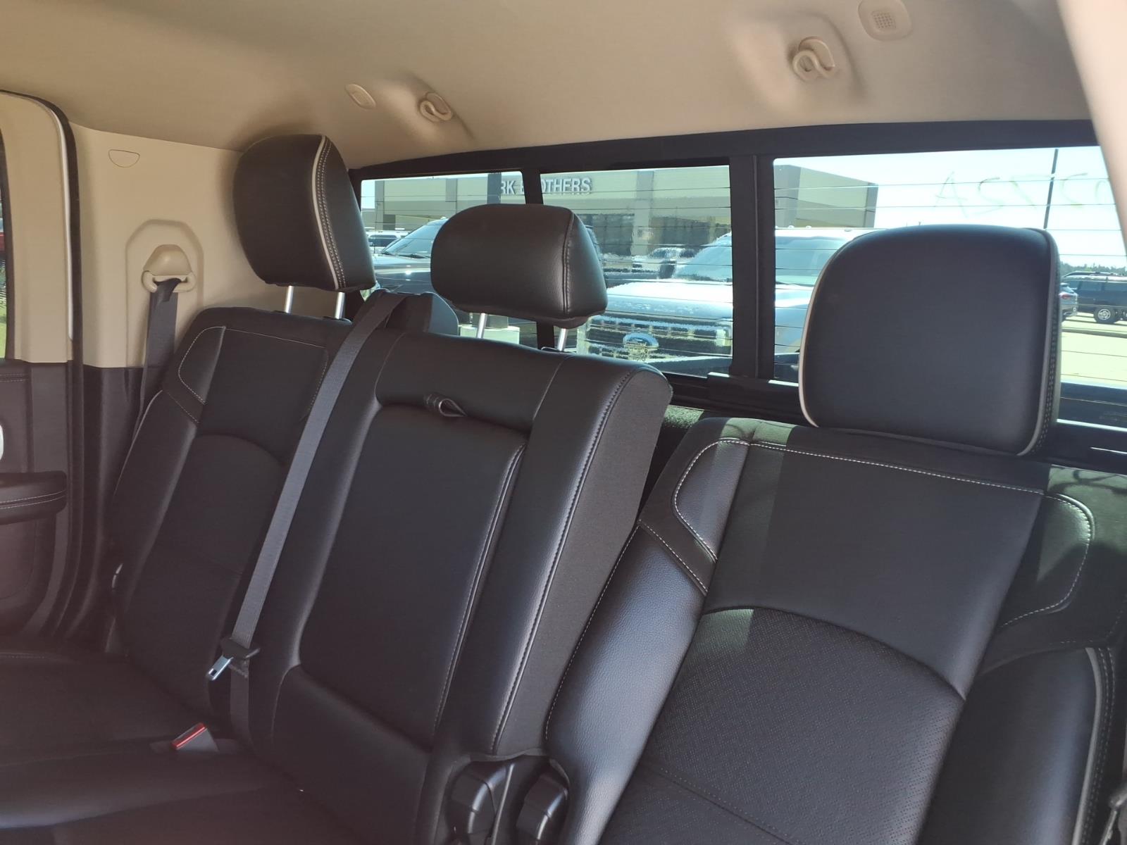2022 RAM Ram 3500 Pickup Laramie - Photo 12