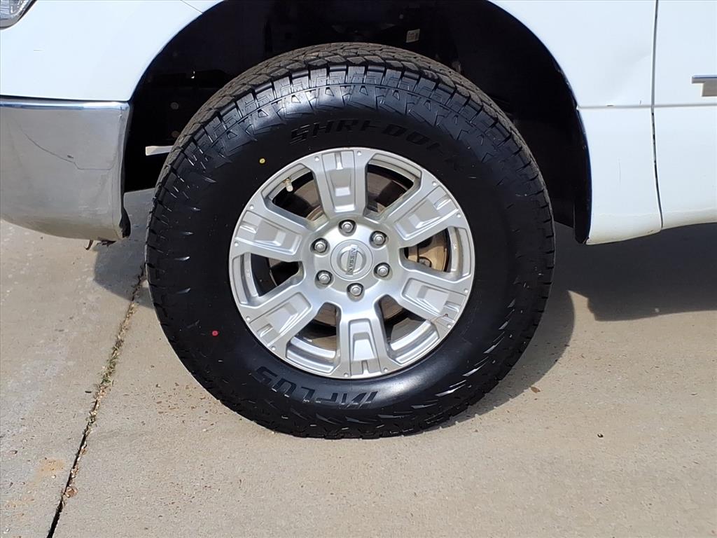 2018 Nissan Titan SV - Photo 9