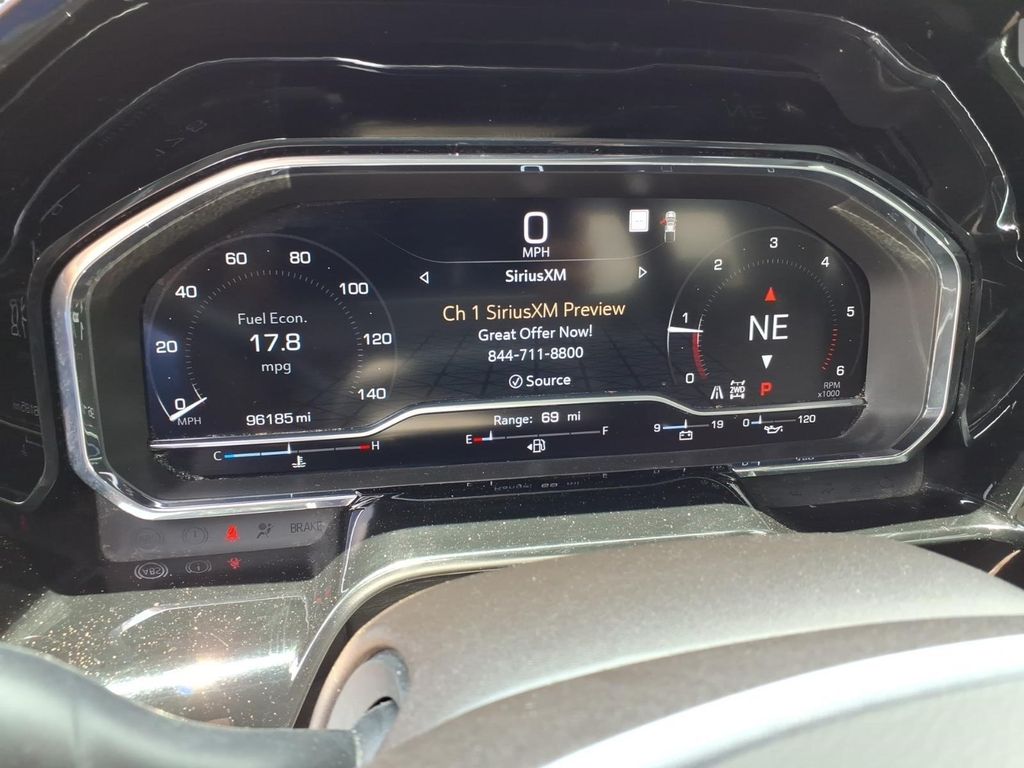 2022 GMC Sierra 1500 SLT - Photo 21