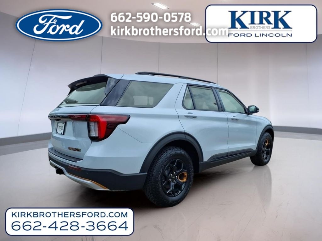 2026 Ford Explorer Tremor - Photo 5