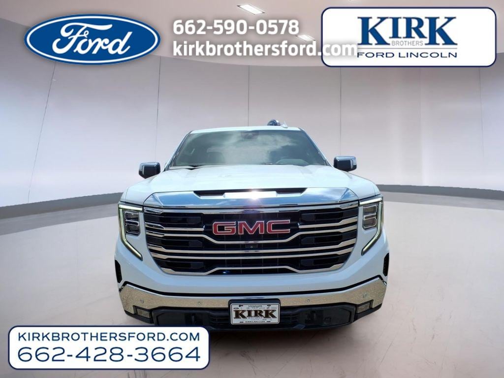 2022 GMC Sierra 1500 SLT - Photo 8