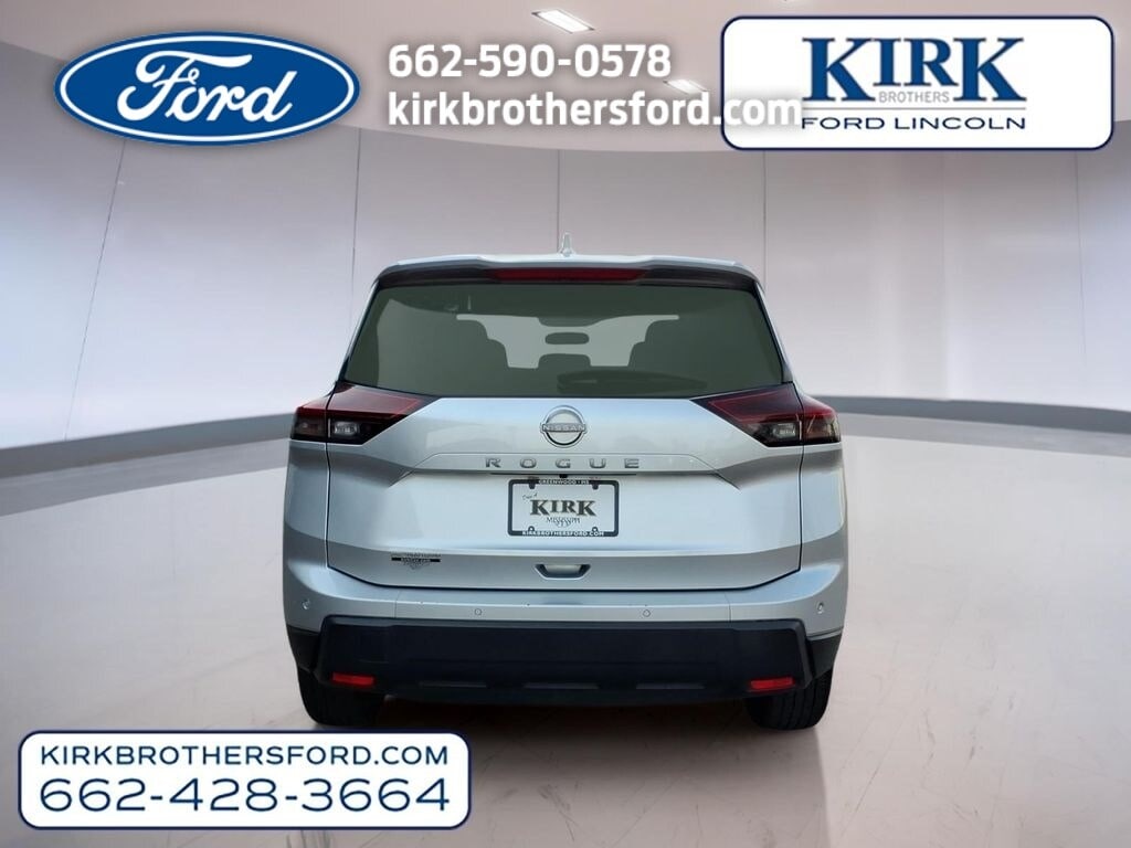 Used 2025 Nissan Rogue SV SUV
