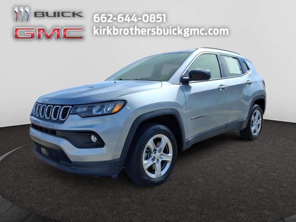 Used 2024 Jeep Compass Latitude