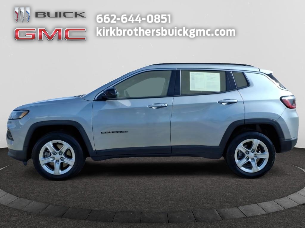 Used 2024 Jeep Compass Latitude