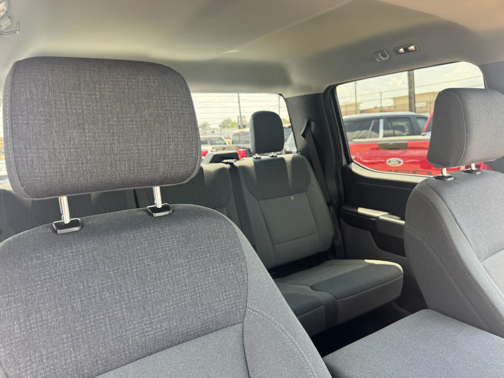 2025 Ford F-150 XLT - Photo 22