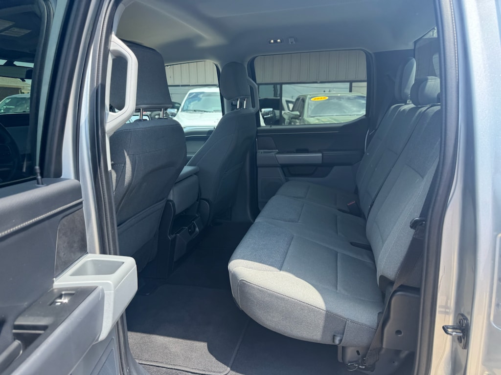 2025 Ford F-150 XLT - Photo 16