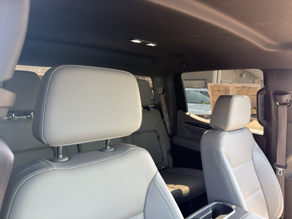 2024 Chevrolet Silverado 1500 LTZ - Photo 38