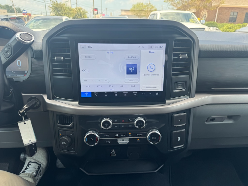 2025 Ford F-150 XLT - Photo 29