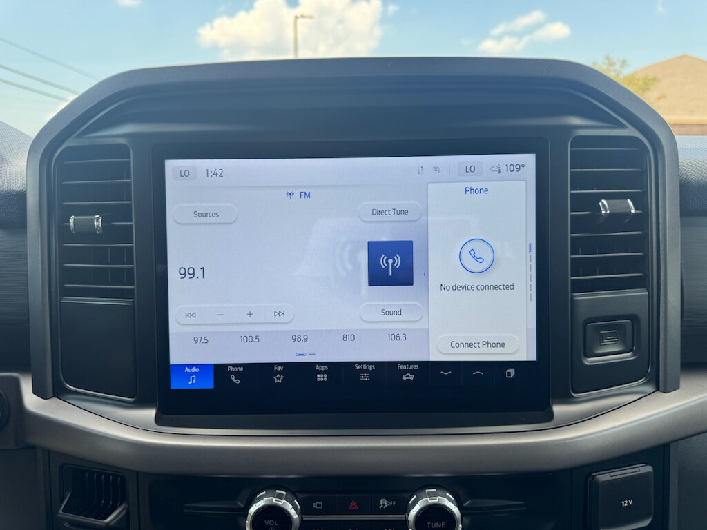 2025 Ford F-150 XLT - Photo 31