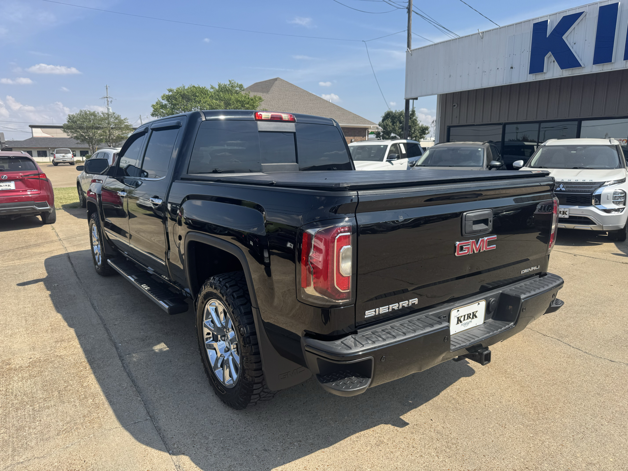 Used 2017 GMC Sierra Denali Crew Cab