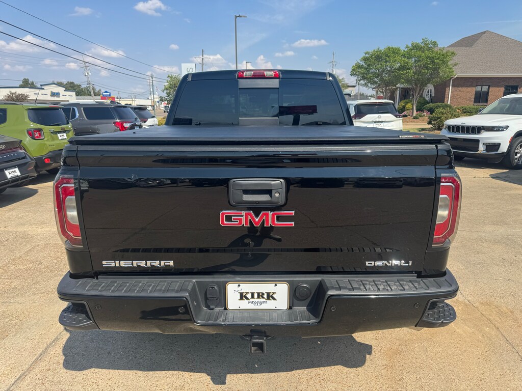 Used 2017 GMC Sierra Denali Crew Cab