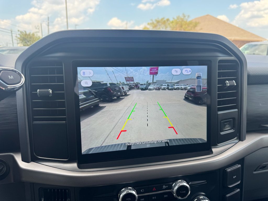2025 Ford F-150 XLT - Photo 32
