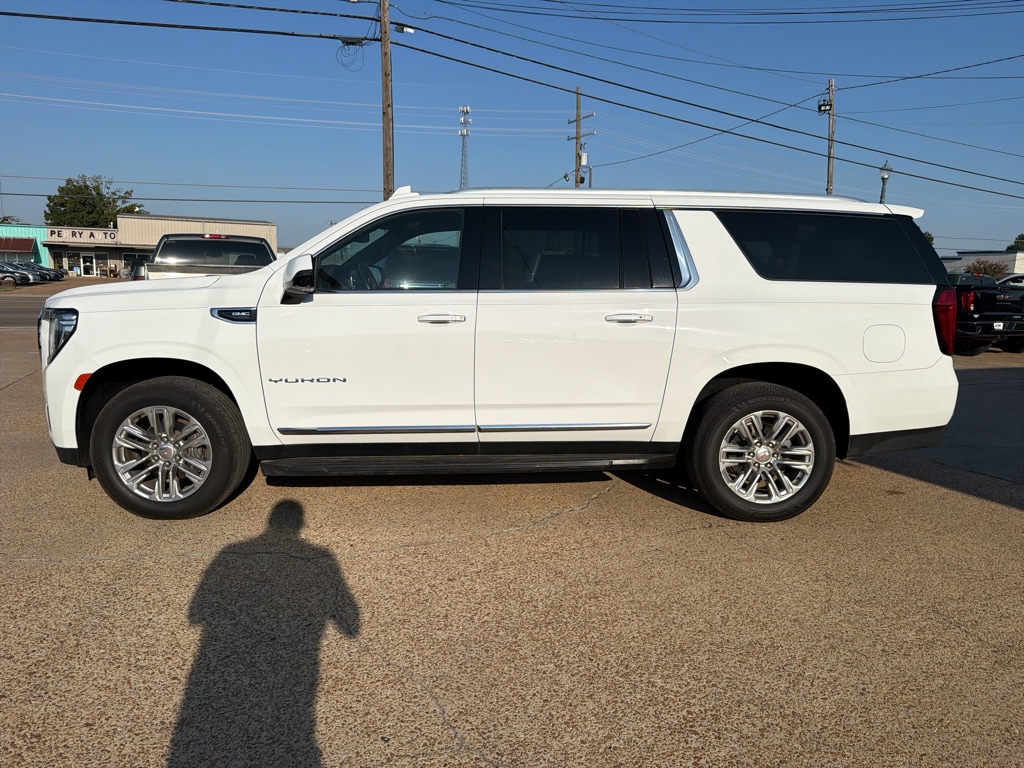 Used 2021 GMC Yukon XL SLT Sport Utility