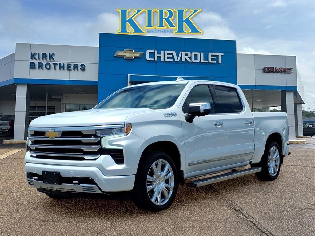 Used 2024 Chevrolet Silverado 1500 High Country Truck Crew Cab