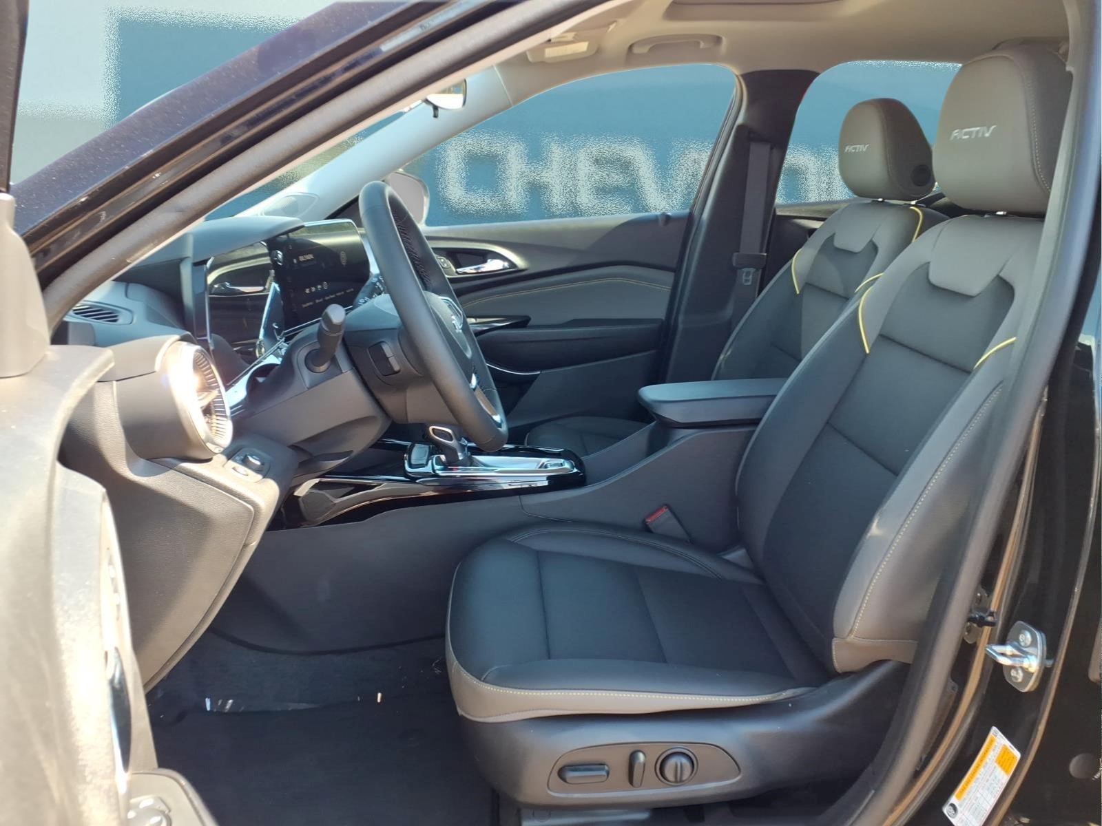 2026 Chevrolet Trax Activ - Photo 18
