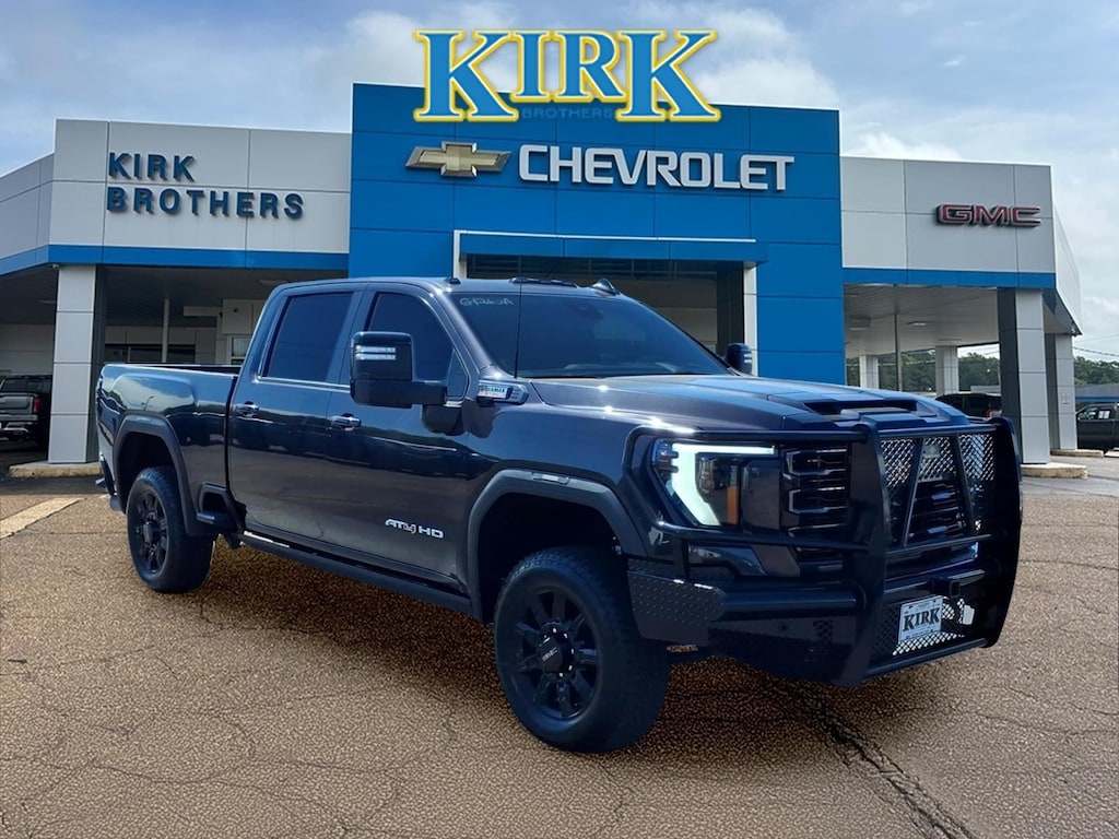 Used 2024 GMC Sierra 2500 HD AT4 Truck Crew Cab
