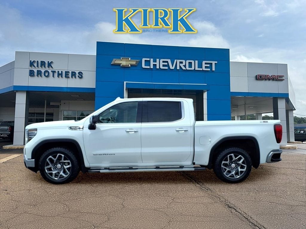 Used 2025 GMC Sierra 1500 SLT Truck Crew Cab