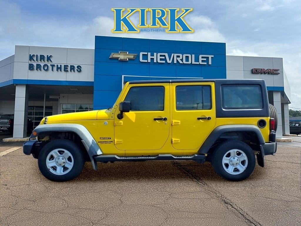 Used 2011 Jeep Wrangler Unlimited Sport SUV