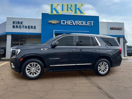 2023 GMC Yukon SLT SUV