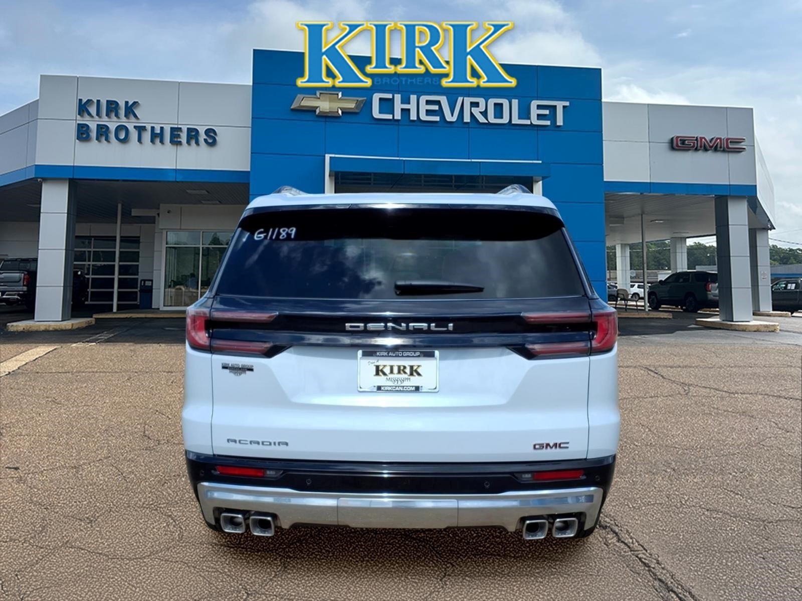 New 2026 GMC Acadia Denali SUV