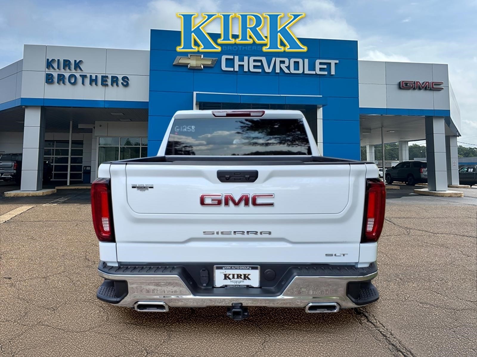 New 2026 GMC Sierra 1500 SLT Truck