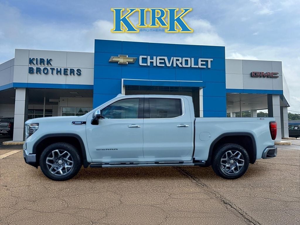 New 2026 GMC Sierra 1500 SLT Truck