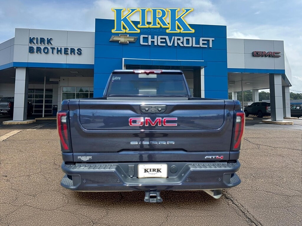 New 2026 GMC Sierra 2500 HD AT4 Truck