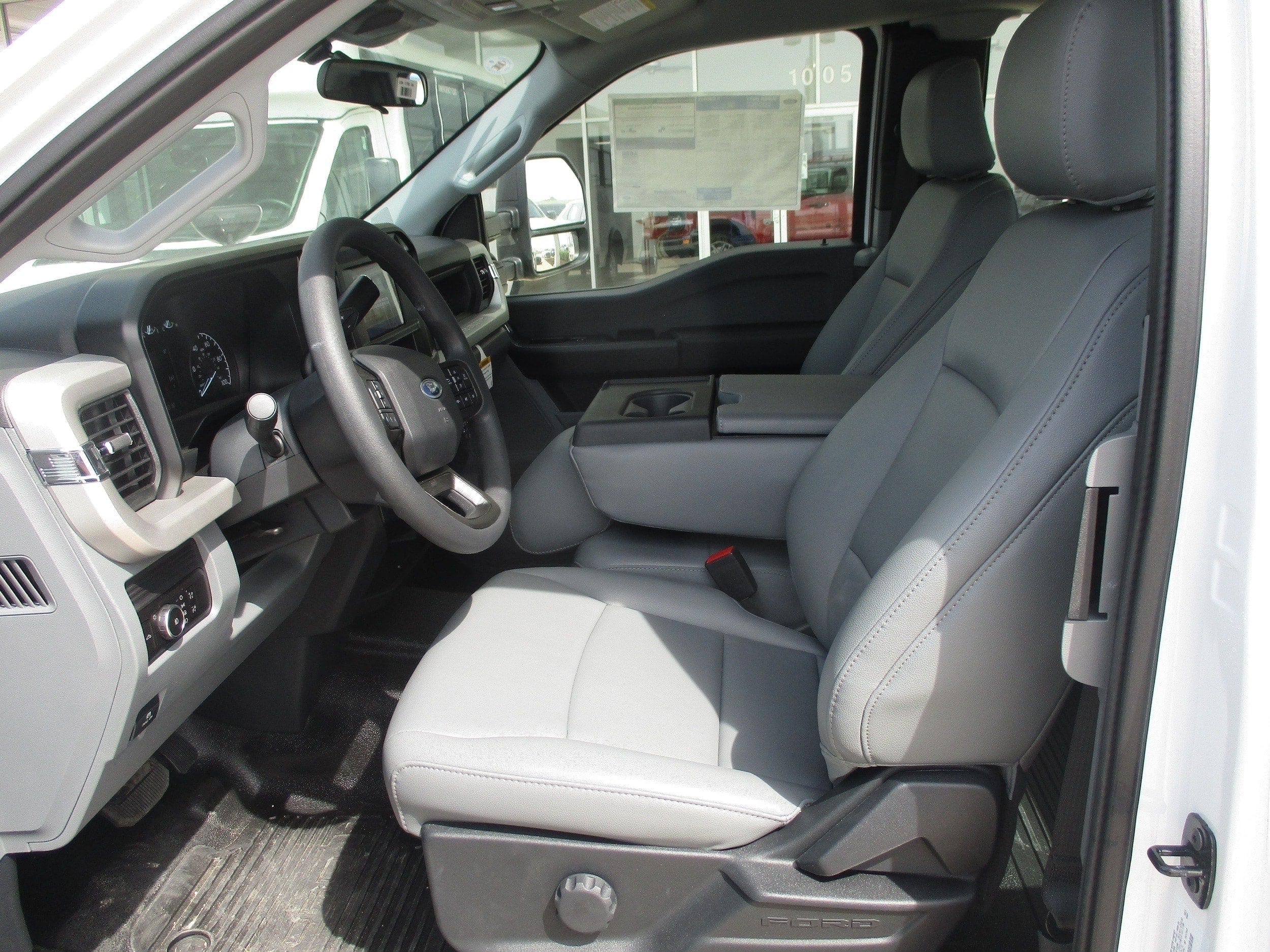 2026 Ford F-250 Super Duty XL - Photo 4
