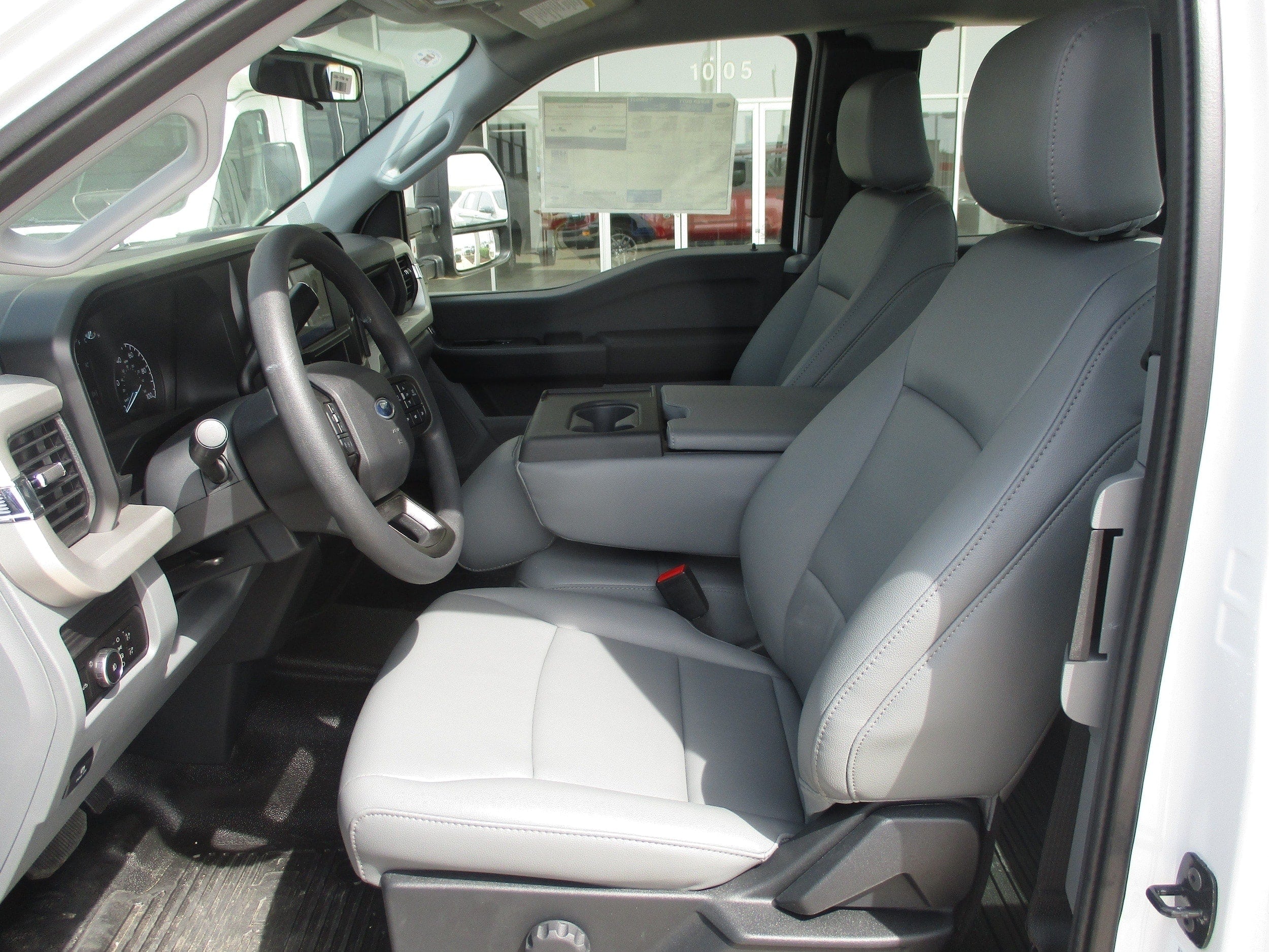 2026 Ford F-250 Super Duty XL - Photo 8