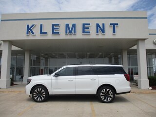 2027 Ford Expedition Max 4DR 2WD Platinum