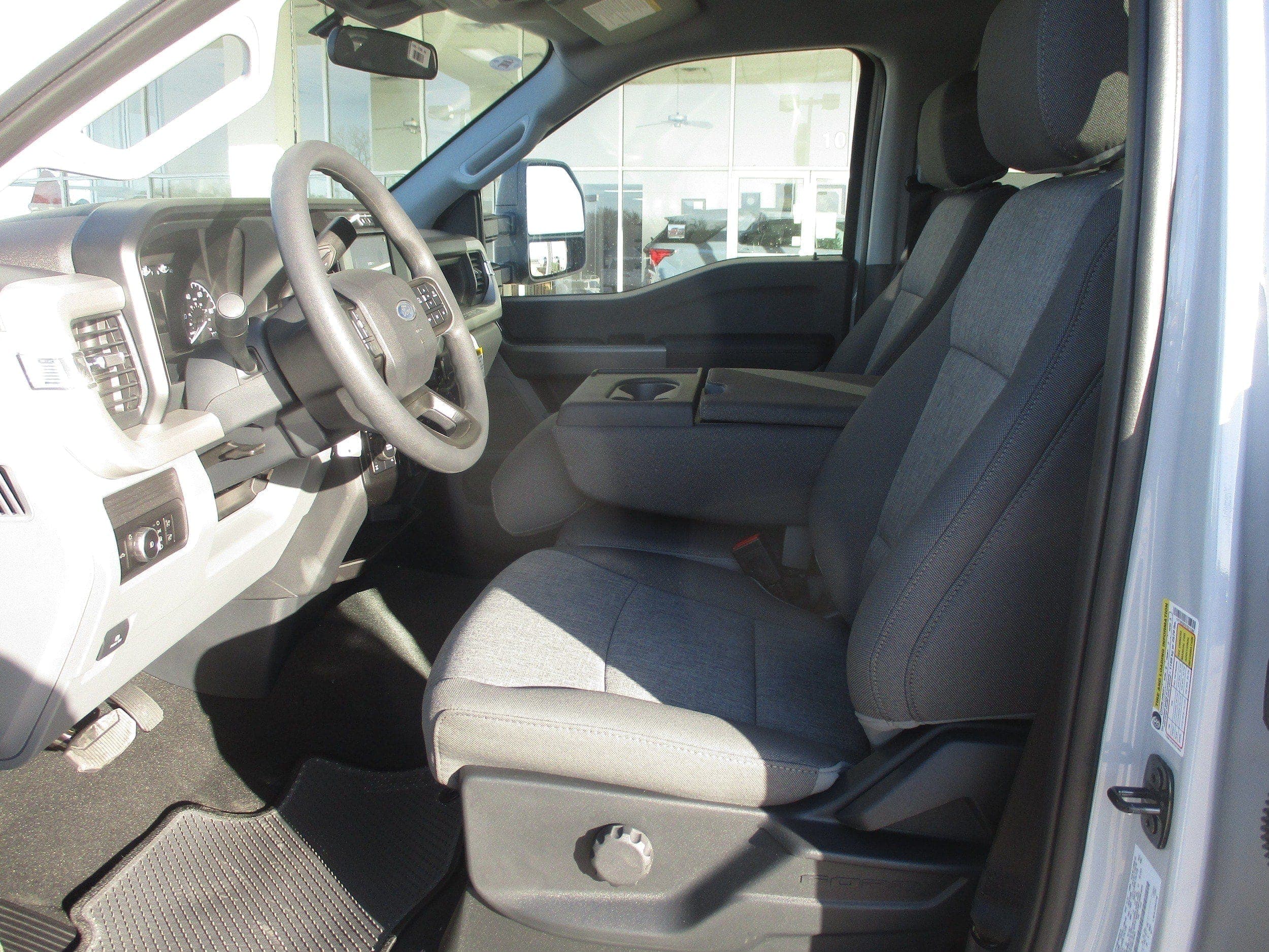 2026 Ford F-250 Super Duty XL - Photo 6