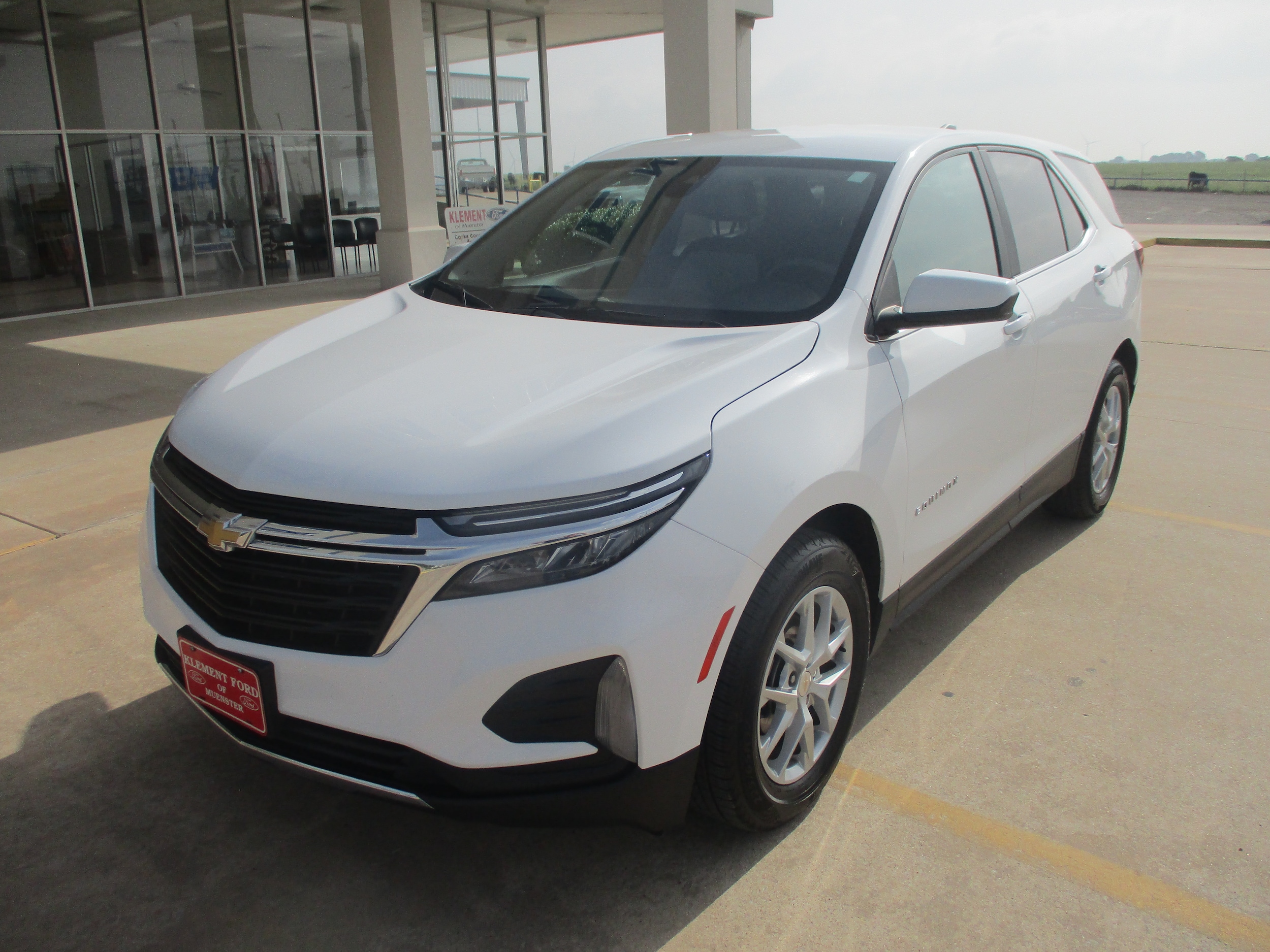 Used 2023 Chevrolet Equinox LT with VIN 3GNAXKEG6PS214969 for sale in Muenster, TX