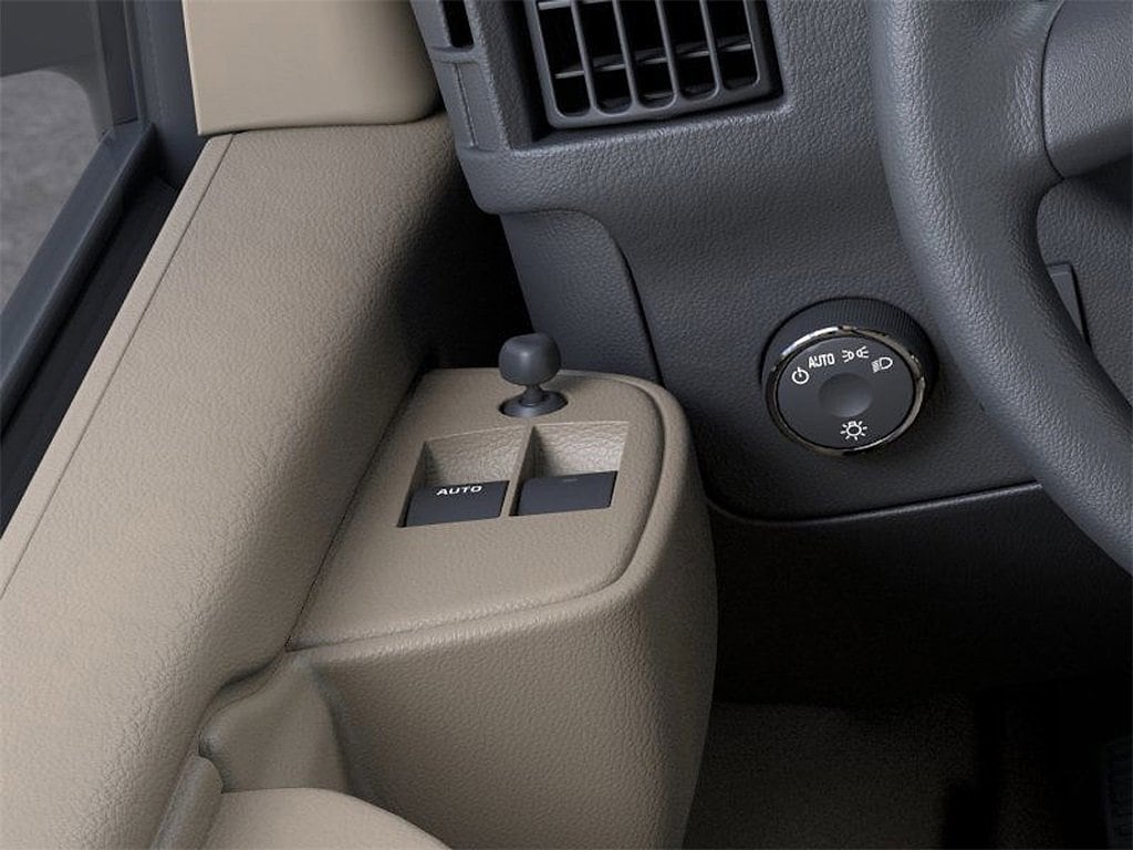 2025 Chevrolet Express Cargo Work Van - Photo 22