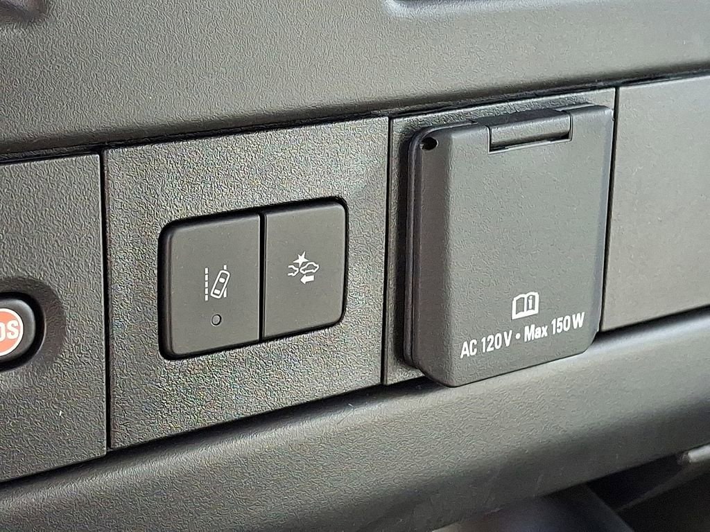 2025 Chevrolet Express Cargo Work Van - Photo 16
