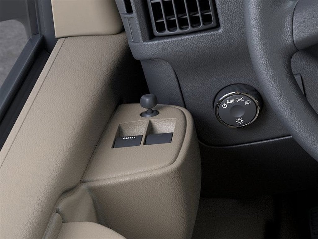 2025 Chevrolet Express Cargo Work Van - Photo 22