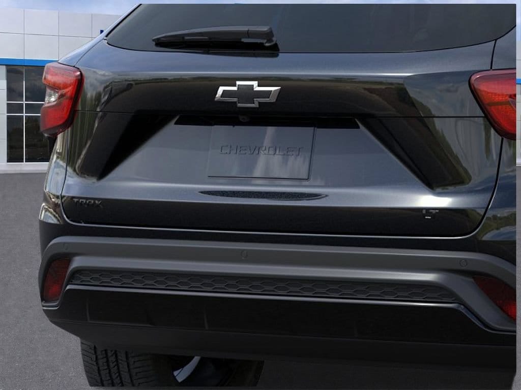 2026 Chevrolet Trax LT - Photo 14