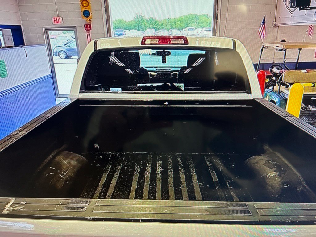 2017 Toyota Tundra SR5 - Photo 8