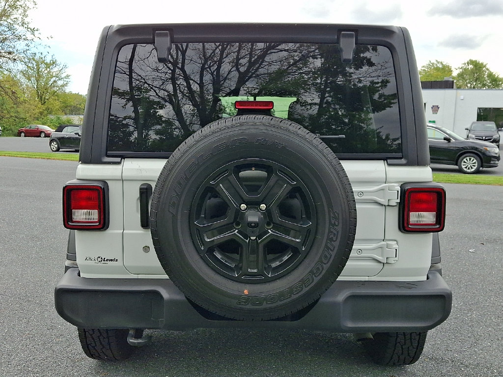 Used 2018 Jeep Wrangler Unlimited Sport S SUV