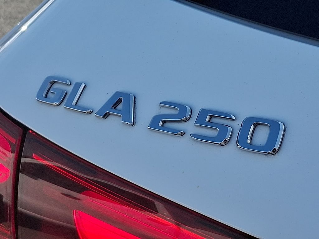 2025 Mercedes-Benz GLA GLA250 - Photo 27