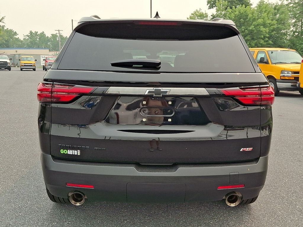Used 2023 Chevrolet Traverse RS SUV