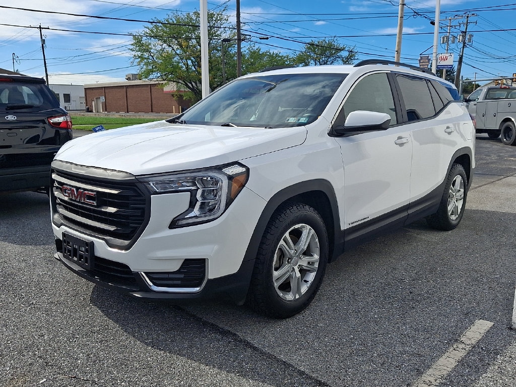 Used 2023 GMC Terrain SLE SUV