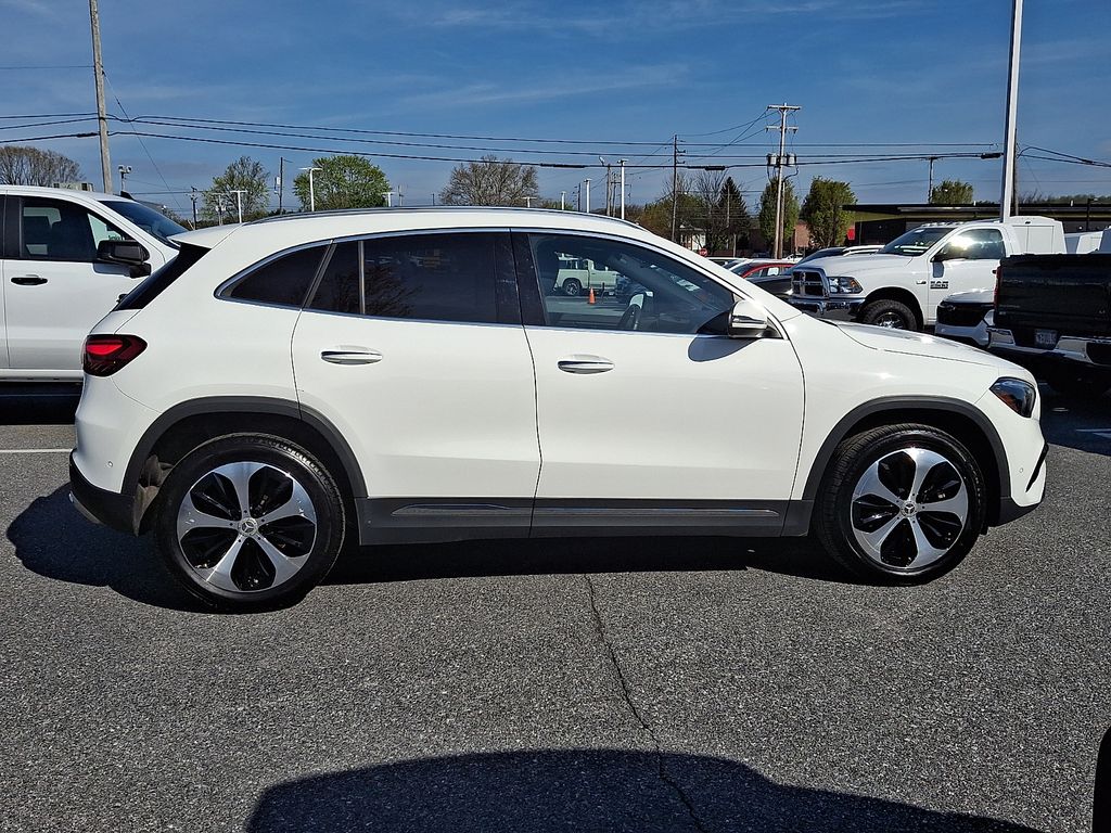 2025 Mercedes-Benz GLA GLA250 - Photo 6